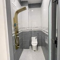 Cần bán căn nhà ngay trung tâm TP Tân Uyên, Bình Dương