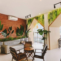 Cho Thuê Nhà Mặt Phố Hoàng Đạo Thúy, 180M,Mặt Tiềnlô Góc 12M,Ngay Cạnh Là Các Tòa Văn Phòng