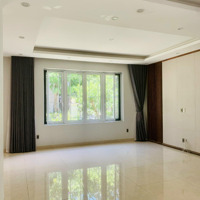 Bán Biệt Thự View Đẹp Tại Mailand Hanoi City, Giá Thỏa Thuận, 270M2