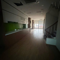 Nhà Phố Võ Chí Công, 7 Tầng Thang Máy, Ô Tô Tránh, Văn Phòng Và Ở, 50M Ra Phố, 21.7 Tỷ