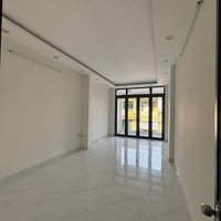 Cho Thuê Nhà 3 Tầng Mặt Tiền Huỳnh Thúc Kháng Khu Phố Ăn Uống