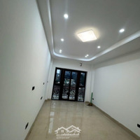 Bán Nhà Riêng 50M2, 14 Tỷ, Chùa Láng, Đống Đa, Hn, Giá Siêu Hời