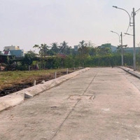 Bán Đất Mặt Tiền Kinh Doanh Chợ Bình Chánh,Diện Tích90M2 Giá Bán 900 Triệu, Shr Đầy Đủ Full Thổ Cư