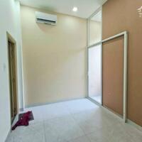 Nhà mặt tiền khu biệt thự Hưng Lợi phù hợp ở, làm văn phòng