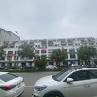 Cho Thuê Nhà Mặt Phố Vinhomes Gardenia Hàm Nghi, Mỹ Đình 130 Mét 5 Tầng Thông Sàn Thang Máy