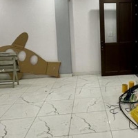 Trường Mầm Non 220 M , 5 Tầng, Thang Máy, 11 Tỷ 99,Lê Văn Khương Hiệp Thành , Quận 12, 8,2X18M.