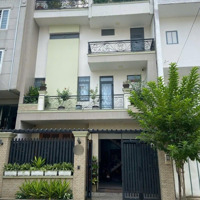Nhà 4 Tầng 120M - Ngang 8M - Sát Gigamall - Đường Xe Tải