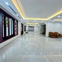 Cho Thuê Biệt Thự Dương Nội - Hà Đông , Cạnh Công Viên Thiên Văn Học , Nhà Hoàn Thiện Đẹp .