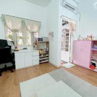 NHÀ MỚI ĐẸP NGAY VẠN HẠNH MALL – 3/2  QUẬN 10 - 50M 3 TẦNG  3PN - HOÀN CÔNG - GIÁ 8.3 TỶ TL. LH: 0908728638 (zalo 0969956925)