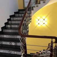 Cho Thuê Nhà 3 Tầng Mặt Đường Hải Quân, Ngay Cạnh Ngã 3 Giá Bán 25 Triệu Có Sân Trước Để Ô Tô