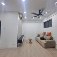Hàng Hiếm - giá Tốt. Cần bán gấp CH 59m CT8 Văn Quán, Hà Đông. Full nội thất