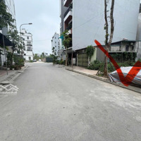 Đất Ngọc Thuỵ 95M * 25.6 Tỷ , Vỉa Hè 2 Bên , Oto Tránh . Kinh Doanh