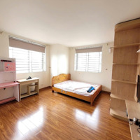 Cho Thuê Căn Hộ 2 Phòng Ngủ Nội Thất Cơ Bản Tại Tòa 30T Nam Trung Yên Giá Chỉ 12 Triệu. Có Slot Ô Tô