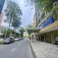 Cho thuê sàn vp trong tòa nhà mt Nam Kỳ Khởi Nghĩa, Quận 1, 700m2/sàn