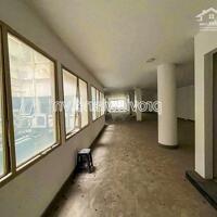 Cho thuê sàn vp trong tòa nhà mt Nam Kỳ Khởi Nghĩa, Quận 1, 700m2/sàn