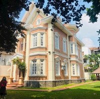 Bán Biệt Thự 2 Mặt Tiền Siêu Hiếm ,Phường Thảo Điền .Q 2 .Diện Tích: 25X20M . Trệt 3 Lầu . Giá:75 Tỷ