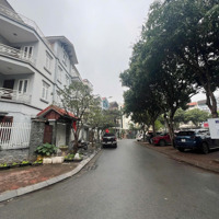 Bán Btlk Nhà Vườn Việt Hưng 120M2 Mặt Tiền 6M, Khu Vực An Minh, Vị Trí Tiện Lợi, Giá Bán 41 Tỷ