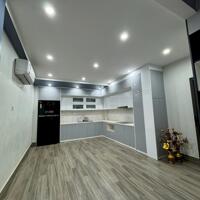 BÁN GẤP NHÀ Ô CÁCH  56M 5 TẦNG GẦN Ô TÔ DỪNG ĐỖ NGÀY ĐÊM FULL NỘI THẤT CHỈ HƠN 8 TỶ
