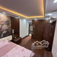 Bán Nhà Cầu Giấy - 6 Tầng Full Nội Thất- Nhỉnh 8 Tỷ - Sổ Nở Hậu - Thang Máy Thông Tin Chuẩn