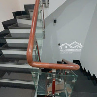 Bán Nhà Riêng Tại Phố Khương Trung, Nhà Dân Xây Giá Tốt. Liên Hệ: 0904.250.981
