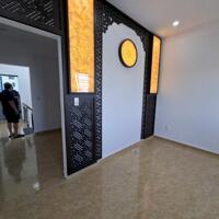 Cho thuê nguyên căn 4 phòng ngủ giá 11tr tại Văn Cao