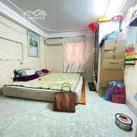 Bán Gấp Nhà Riêng 5 Tầng, Diện Tích: 34M2, Giá Hơn 7 Tỷ, Âu Cơ, Tây Hồ, Cách 15M Ra Mặt Phố.
