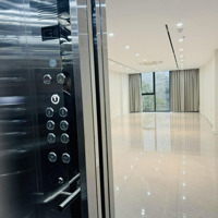 Bán Toà Văn Phòng Vip Nhất Hoàng Ngân 32 Tỷ - 61M2 - Mặt Tiền 4.7M - 2 Ô Tô Đỗ Trong Nhà