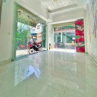 Cho Thuê Nhà Căn Góc 2 Mặthẽm Xe Hơi737/10A Lạc Long Quân, P. 10, Q. Tân Bình
