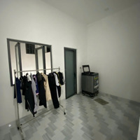 Bán Nhà Gấp!!! Gần Chợ Búng, Đg. Chòm Sao, Phường Hưng Định, Thuận An, Bd 82,7M2/ 2,3 Tỷ, Shr