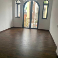 Bán Căn Nhà Sân Vườn 170M2 Đường Lam Sơn, P2, Tân Bình, Giá Chỉ 17,3 Tỷ