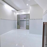 Nhà mới hẻm 266  Đường Tôn đản P8 Q4 Giá 2,55Tỷ