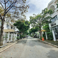 Cần Bán Biệt Thự Khu Nam 70 Tỷ, 280M2, Tân Phú, Quận 7, Hcm, Lh Chính Chủ 0902 370 456