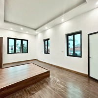 Bán Nhà Gần Đh Công Nghiệp, Sát Ql32. Ôtô Đỗ Cửa. Ngõ Thông, Lô Góc 2 Mặt Thoáng, Hơn 5 Tỷ