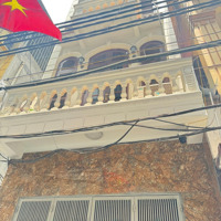 Bán Nhà Trung Tâm Cầu Giấy , Kd, Ô Tô , Ở Luôn, Thoáng 3 Mặt. Giá Bán 13 Tỷ