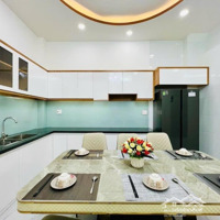 Bán Nhà Ở Đường Cô Giang, Phường 2, Phú Nhuận