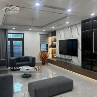 Siêu Phẩm Dịch Vọng Hậu Ở Ngay. Lô Góc 50M2 X 6 Tầng Giá Chỉ 9.X Tỷ