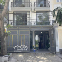 Bán Nhà Phố Khu Đường Số 12M Phạm Hữu Lầu Q7-7X16M,3L+ Tặng Ntcc-Giá Chỉ : 15.9 Tỷ ( Giá Tốt )