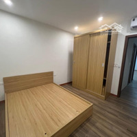 Cần Cho Thuê Căn Hộ Phố Ngọc Lâm - Long Biên , Nội Thất Đầy Đủ . Gần Chợ Gia Lâm . Lh : 0825741786