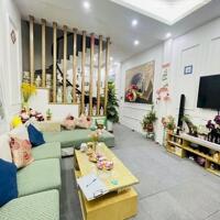 Bán nhà phố Minh Khai, Hai Bà Trưng 49m, 4 tầng. Giá: 8.5 tỷ. LH: 0937158386