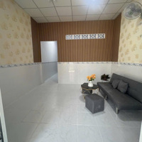 Bán Nhà Ở Xã Mỹ Hạnh Bắc, 1 Sẹc Nhựa Tràm Lạc. Thổ Cư Có Sổ 56M2, Giá Bán 750 Triệu Liên Hệ: 0901325938