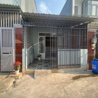 Bán Nhà Ở Xã Mỹ Hạnh Bắc, 1 Sẹc Nhựa Tràm Lạc. Thổ Cư Có Sổ 56M2, Giá Bán 750 Triệu Liên Hệ: 0901325938