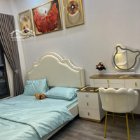 Hiếm! Mới Đẹp Ở Ngay Tặng Full Nội Thất, Nhà Phố Chính Kinh Diện Tích: 28M Chỉ 5Tỷ Ngõ Nông Rộng 100M Ra Phố