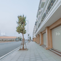 Cho Thuê Liền Kề Full Nội Thất Chỉ Việc Xách Vali Đến Ở Tại Hoàng Huy Newcity .