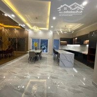 Nhà Mặt Tiền Đẹp Lam Sơn P.2 Tân Bình. 104M2, 4 Tầng, Sân Trước Thoáng. Giá Hợp Lý, Sổ Hồng Riêng