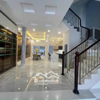 Nhà Mặt Tiền Đẹp Lam Sơn P.2 Tân Bình. 104M2, 4 Tầng, Sân Trước Thoáng. Giá Hợp Lý, Sổ Hồng Riêng