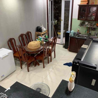 Cho Thuê Nhà Nguyên Căn Ngay Gigamall Hbc. 4 Tầng 4X20M 4 Phòng Ngủ 3 Vệ Sinhoto Ngủ Trong Nhà, Full Nội Thất