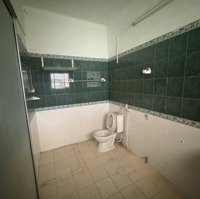 Chính Chủ Cho Thuê Biệt Thự Số 28 Mai Thị Lựu 18X20 Giá 160 Triệu/Tháng 0938200291
