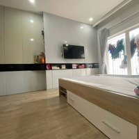 Cho Thuê Căn Hộ 2 Pn Full Nội Thất, Có Siêu Thị, Hồ Bơi Ngay Bên Dưới Chung Cư