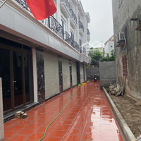 Cần Bán Gấp Căn Nhà 3 Tầng Xây Mới Cách Đại Lộ Thăng Long 2Km