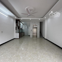 Bán Nhà 5 Tầng Phố Bát Khối Long Biên - Thang Máy, Gara Ô Tô 7 Chỗ - 55M2 Giá Bán 7,9 Tỷ